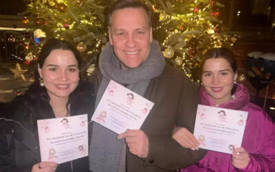 Buchempfehlung als Geschenk unter dem Tannenbaum